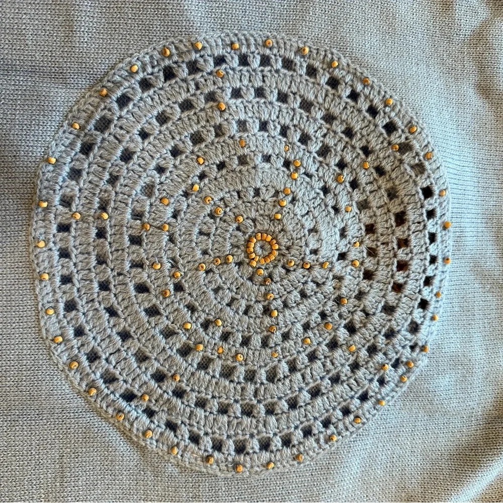 Sweater - Picture 4 of 5